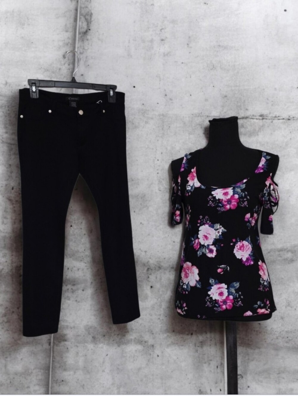 #1816 eye candy Floral Bloue And Black Skinny Pants